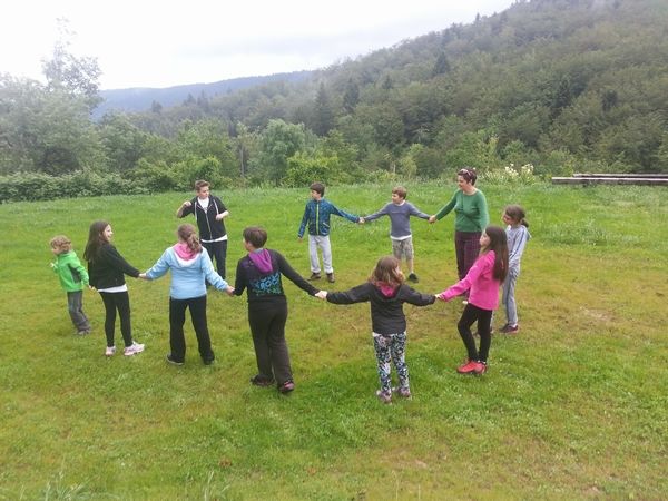 Druženje mladih radeških gledališčnikov na Magolniku